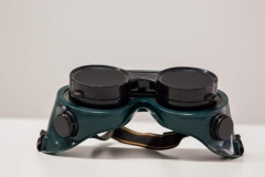 1_Goggles